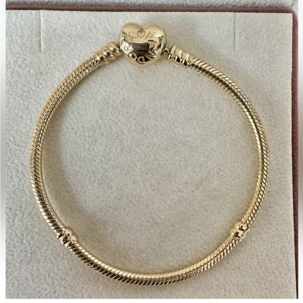 Authentic Pandora 14K Gold Moments Heart Clasp Snake Chain Bracelet 7.3 In